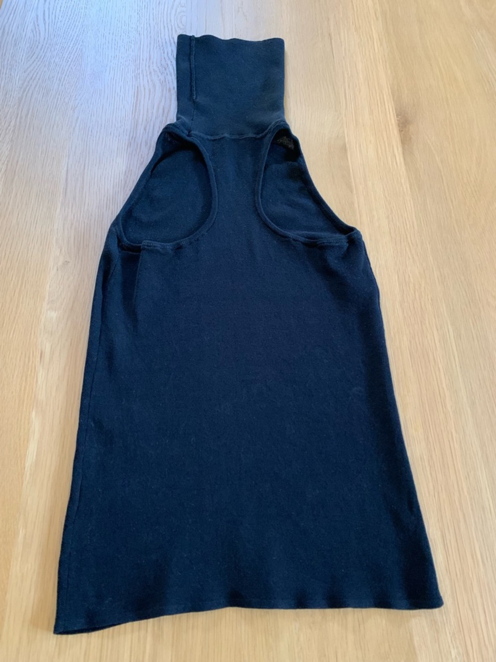 A.L.C. Paltrow Black Sleeveless Racerback Turtleneck - Picture 4 of 11